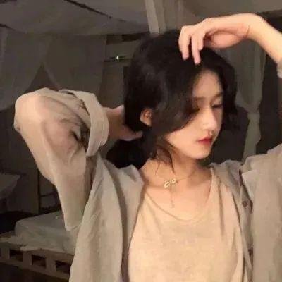 圈养的妇女